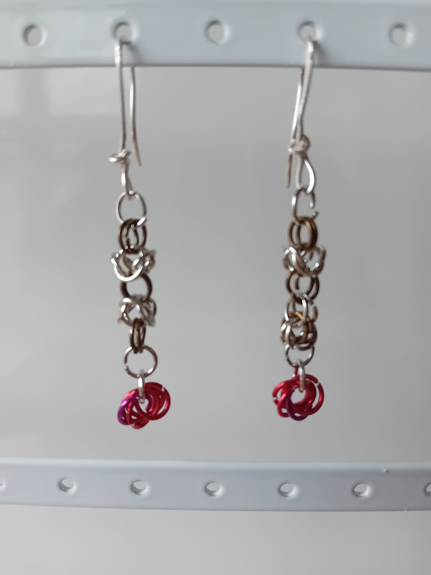 Red rose chainmail earrings